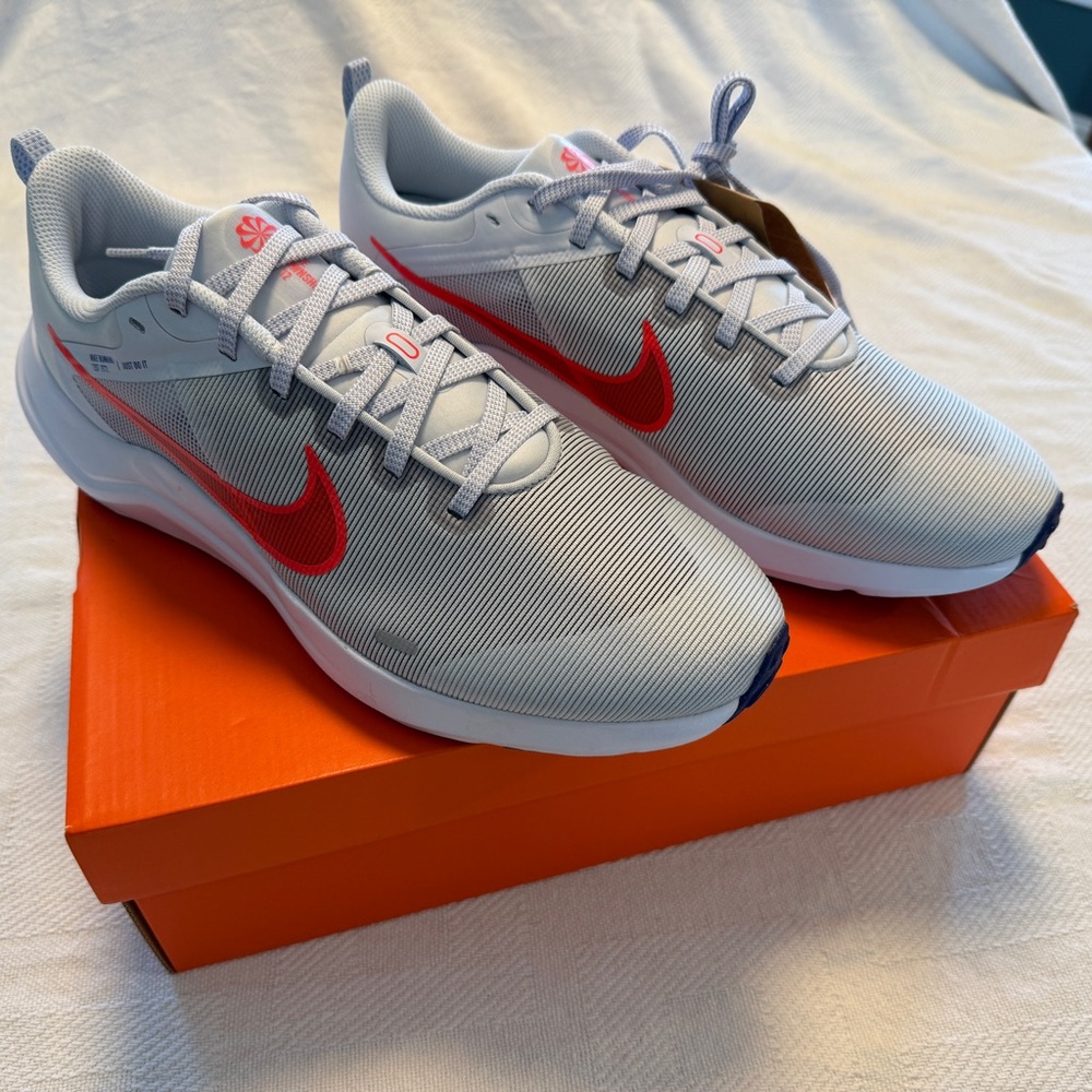 Nike Downshifter 12